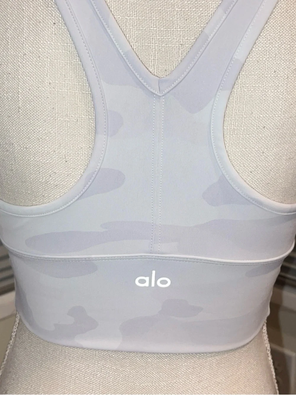 ALO YOGA Wild Things Sports Bra in White Camo